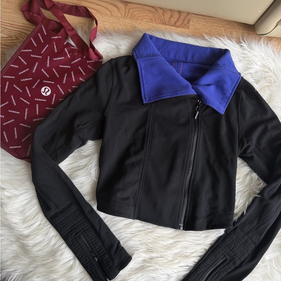 Lululemon cropped RARE jacket - Picture 1 of 3